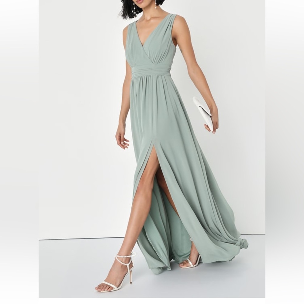 Thoughts of Hue Sage Brush Surplice
Maxi Dress
